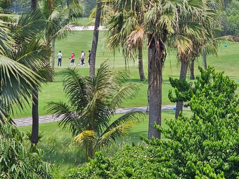 Dijual Rumah di Cluster Crown Golf Boulevard Pik,Uk.12x21.5m2, Hook, Golf View, Harga : 15M