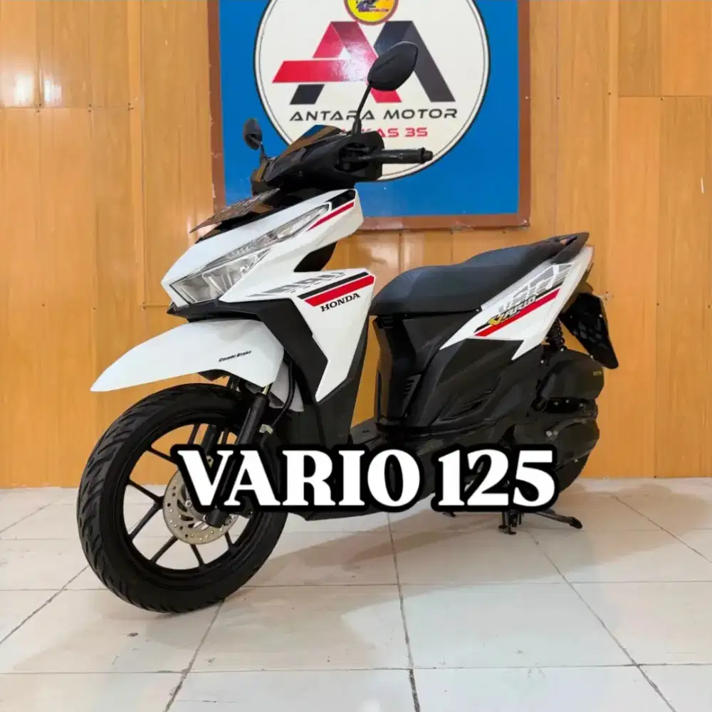 [GARANSI MESIN 3000 KM] VARIO 125 CBS LED OLD 2017 KONDISI ISTIMEWA