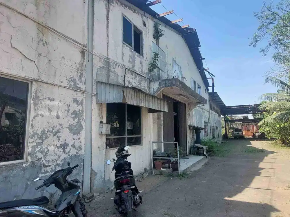 Di Jual Cepat Tanah Bonus Gudang/Pabrik Strategis Di Kalideres