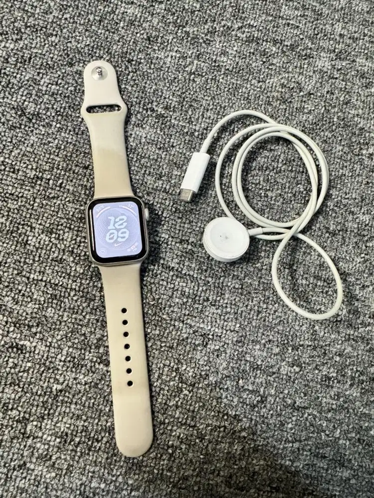 Apple Watch SE 2 40mm