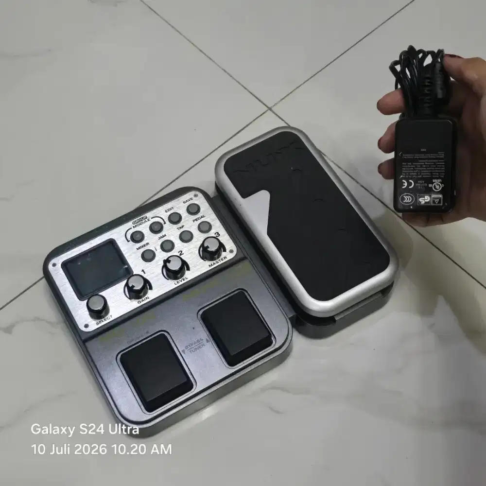 NUX MG 100 TS/AC Foot pedal efect