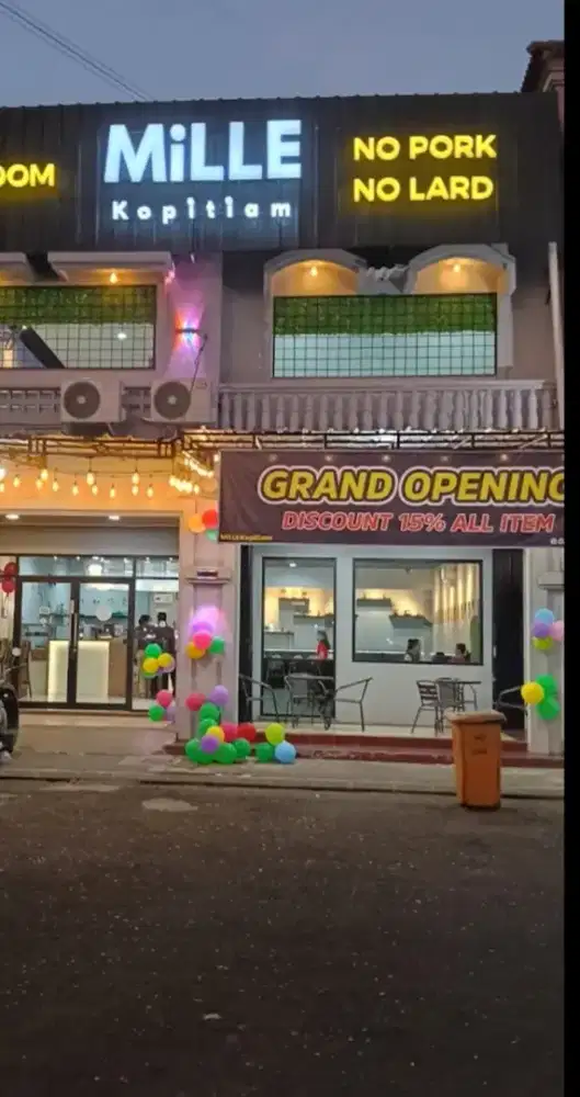 Lowangan Kerja bagian Bar/kasir/waiters merangkup semua