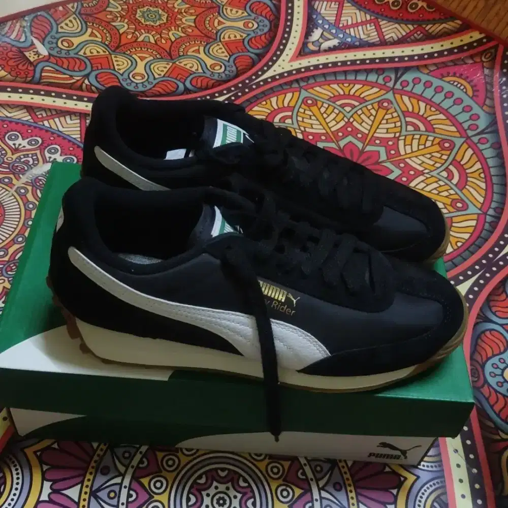 puma easy rider vintage warna hitam
