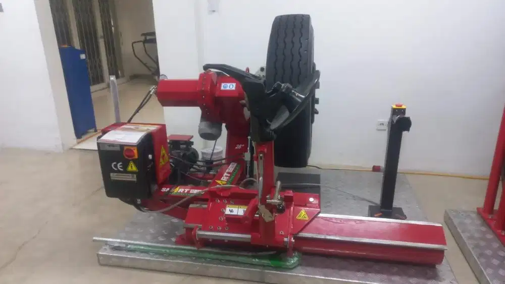 Mesin bengkel dan barang supply tambang