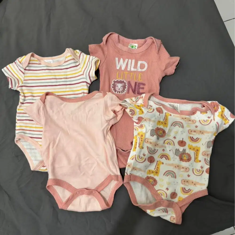 baju bayi new born 0-3 month