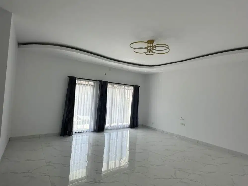 Jual Rumah baru 2l antai di TKI 2