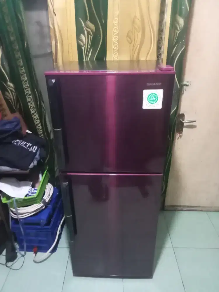 Sharp 205 liter nofros mesin original