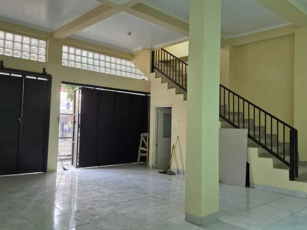 Y.N DIJUAL RUMAH 2 LANTAI LOKASI ANTAPANI BANDUNG