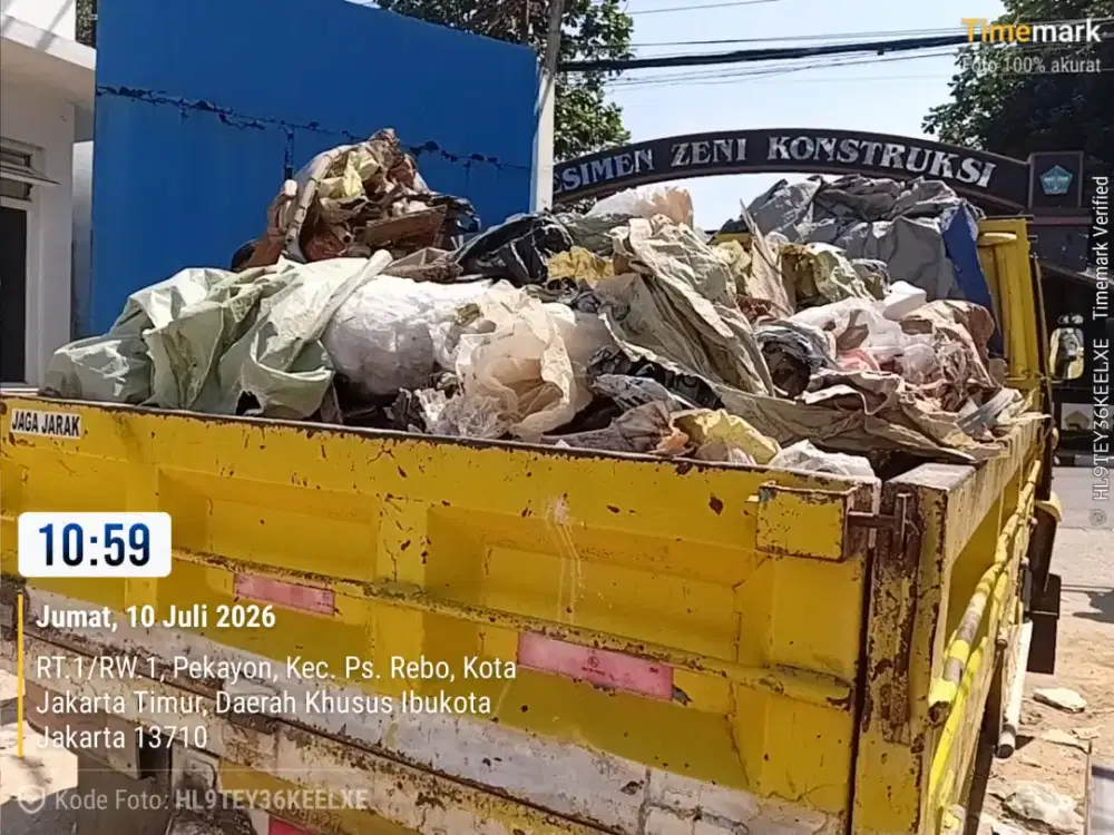 Jasa buang puing dan tanah
