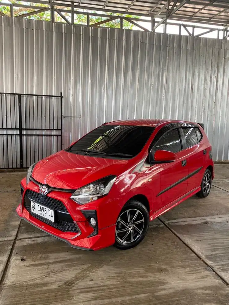 AGYA GR MT 1.2 2022 RED