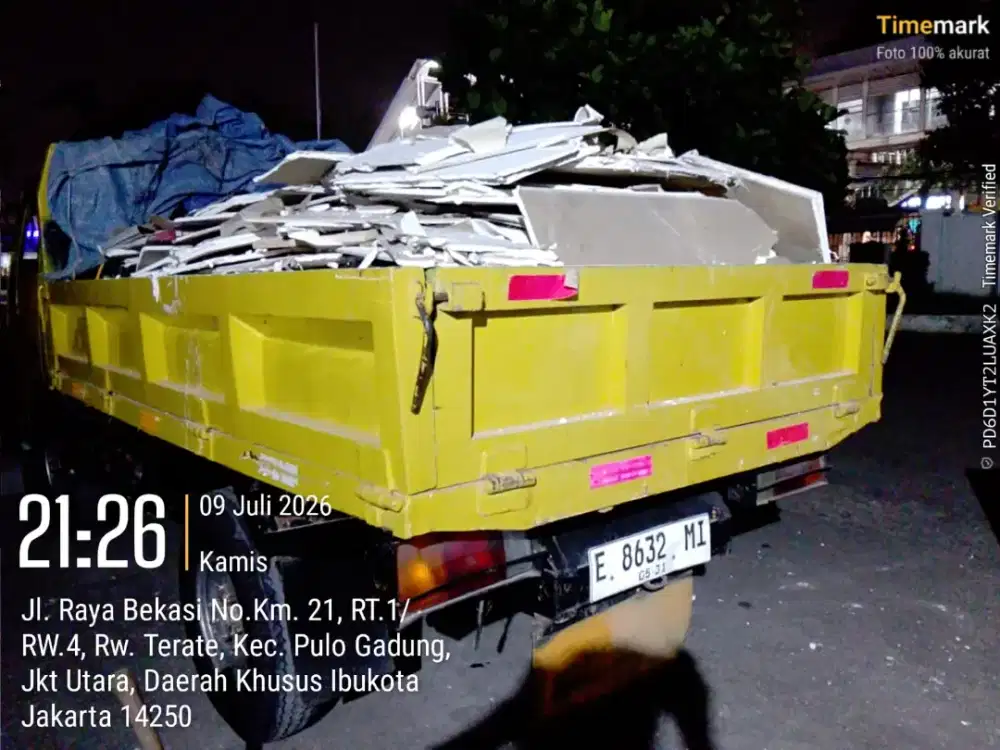 Buang puing dan angkutan sampah