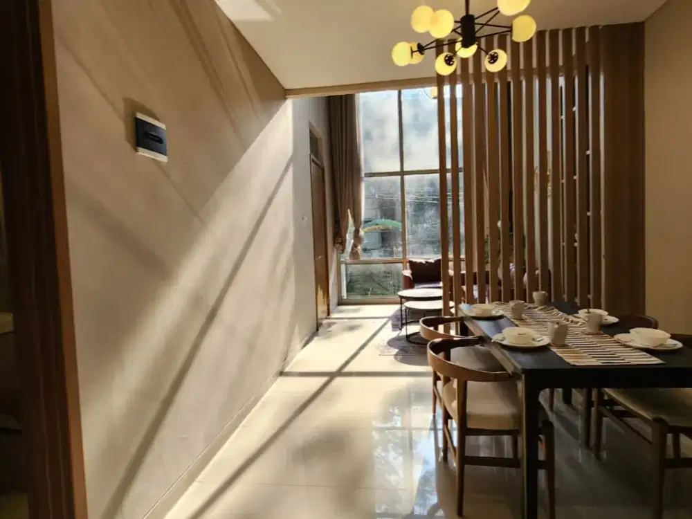Dijual Rumah Baru 3 Lantai di Tirtasari Foresta Sayap Setraduta Bandung