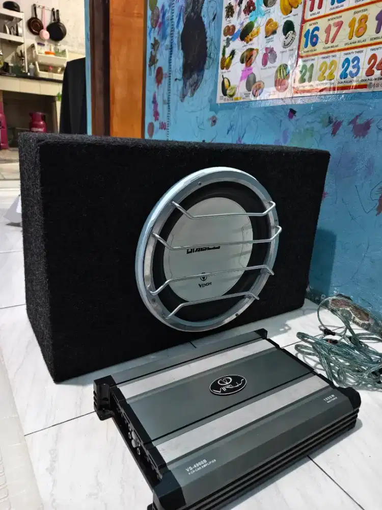 Subwoofer Venom Diablo dan Amplifier Virus