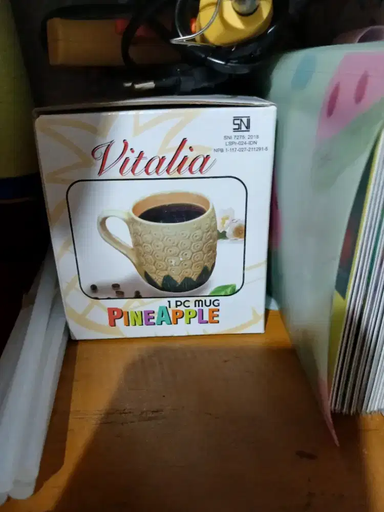 Mug / gelas nanas msh baru