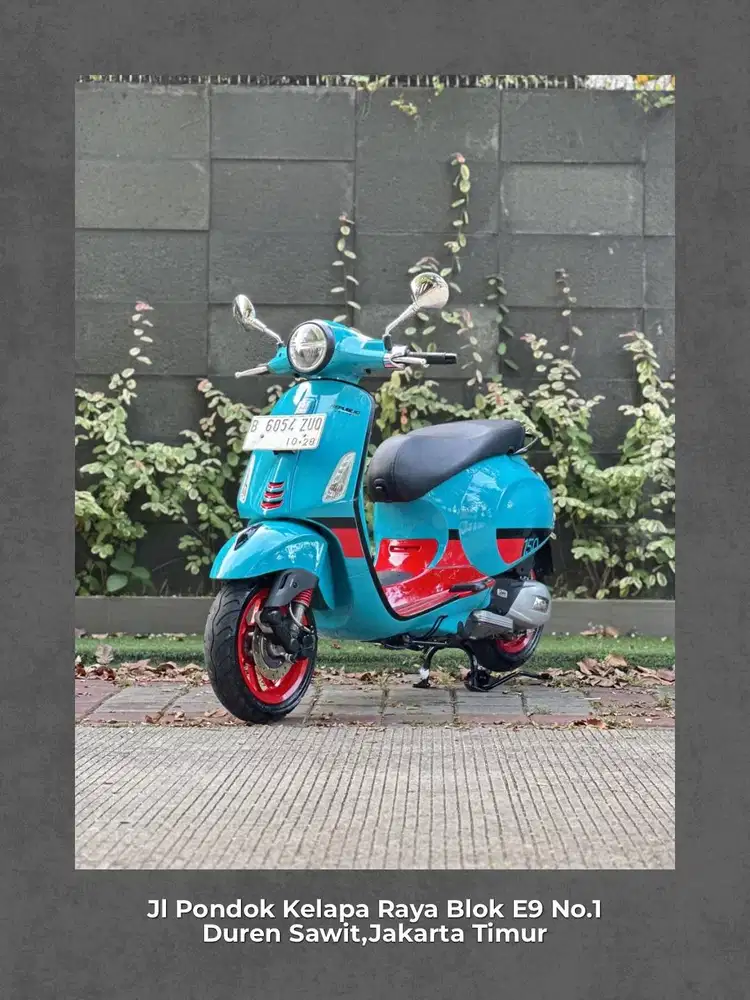 TERMURAH PIAGGIO VESPA PRIMAVERA VIBES 150 IGET ABS Tahun 2023 BIRU