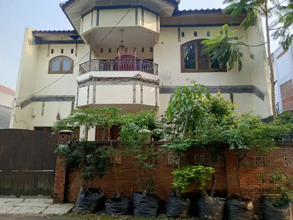 Di Jual Rumah Strategis di Citra Gran Cibubur