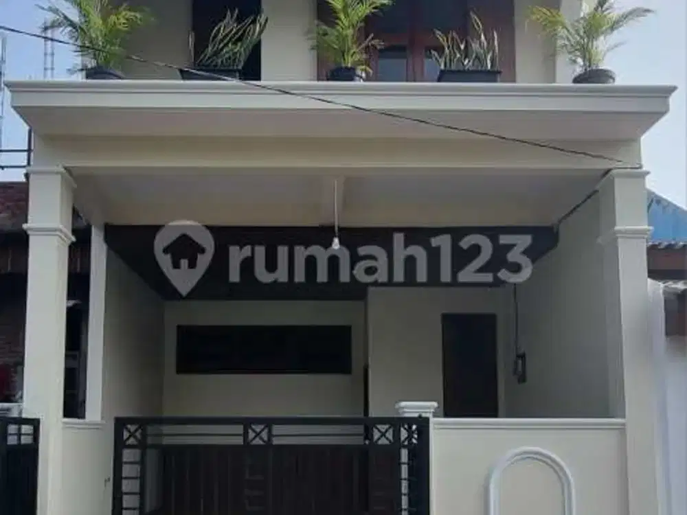 Brand New 2 Lantai di Villa Bintaro Indah Jombang