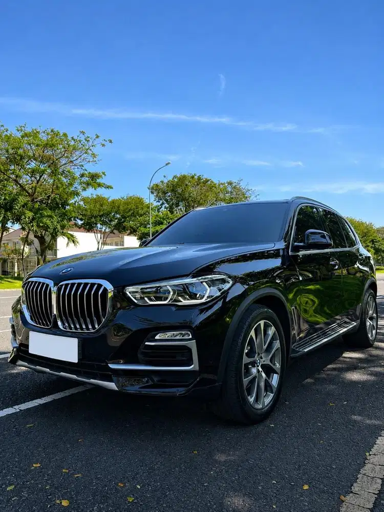 BMW X5 40i XDrive 2019 Black on Cognac