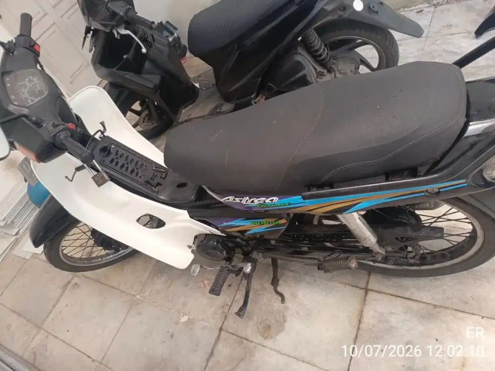 Honda grand 96 hitam