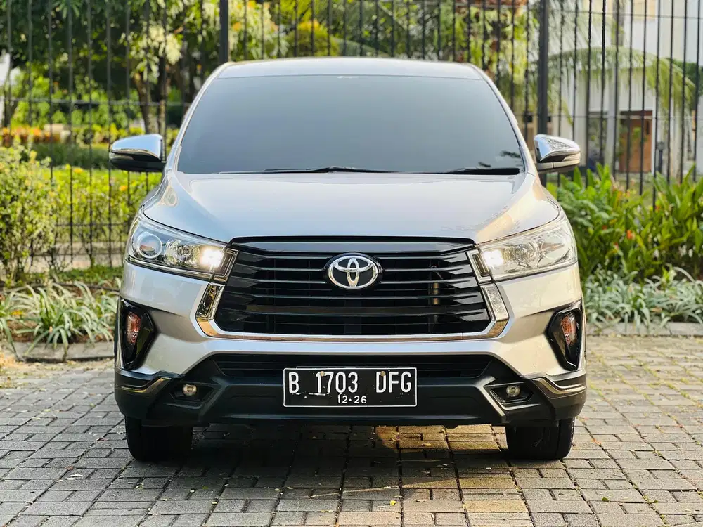 TOYOTA KIJANG INNOVA 2.0 VENTURER AT BENSIN 2021 ,LOW KM BAGUS 2022