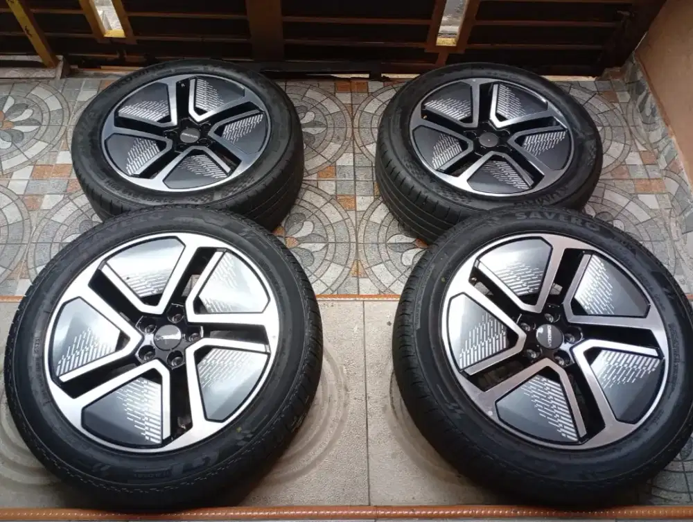 Velg Omoda E5 R18 Omoda,Tiggo,J6,dkk