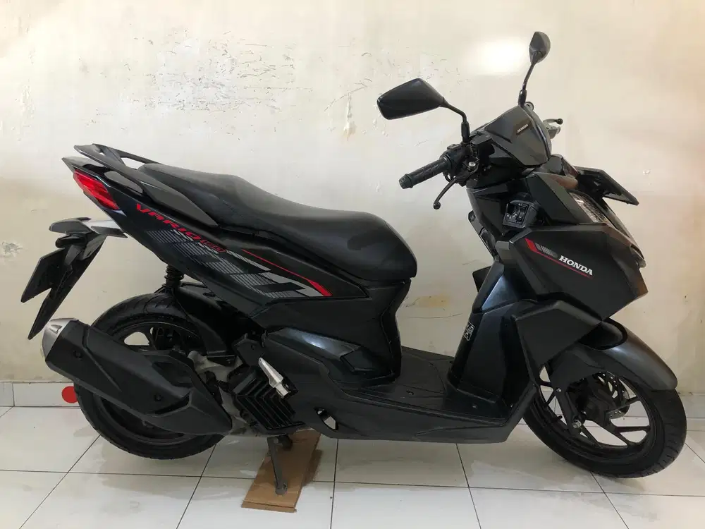 Honda Vario 160 CBS Th.2025 hitam!!