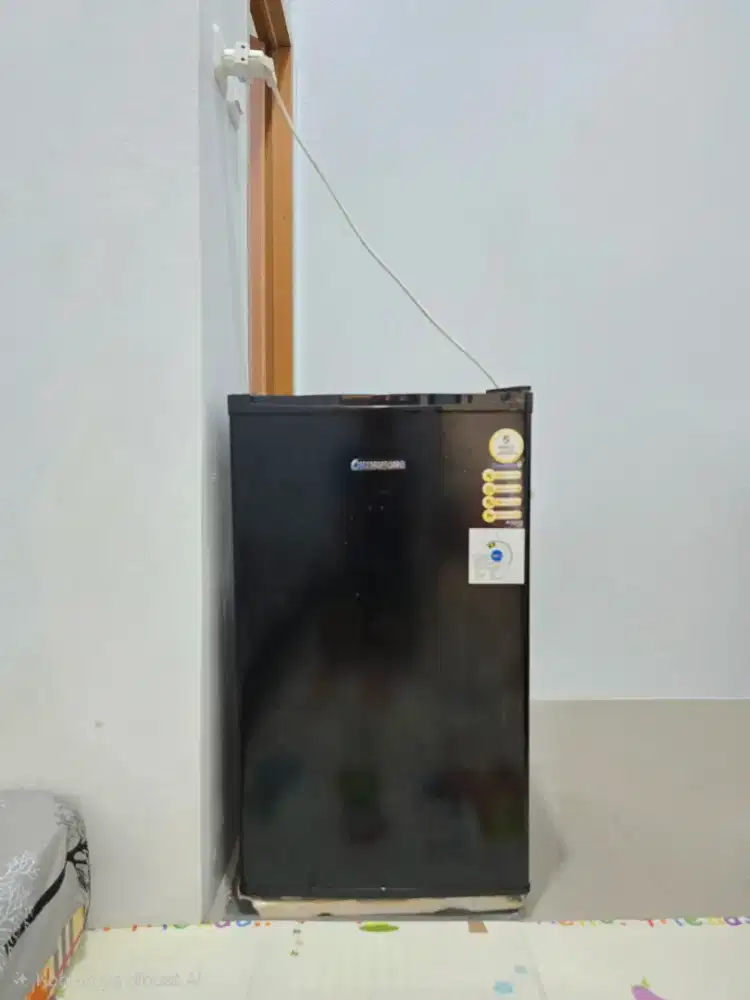 Dijual kulkas bekas Changhong