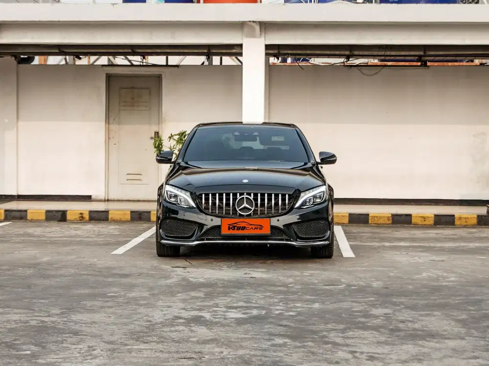 Mercedes Benz C250 AMG Line 2015 Hitam