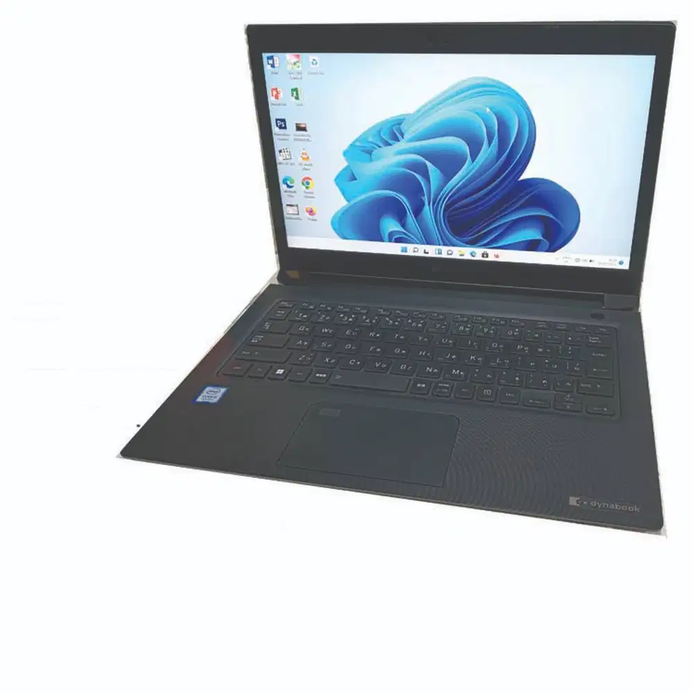Laptop Toshiba Dynabook S73 slim ringan core i5 gen 8 ram 8gb *RRT