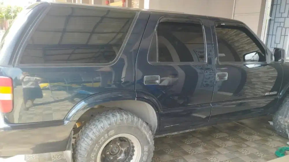 opel blazer th 2000