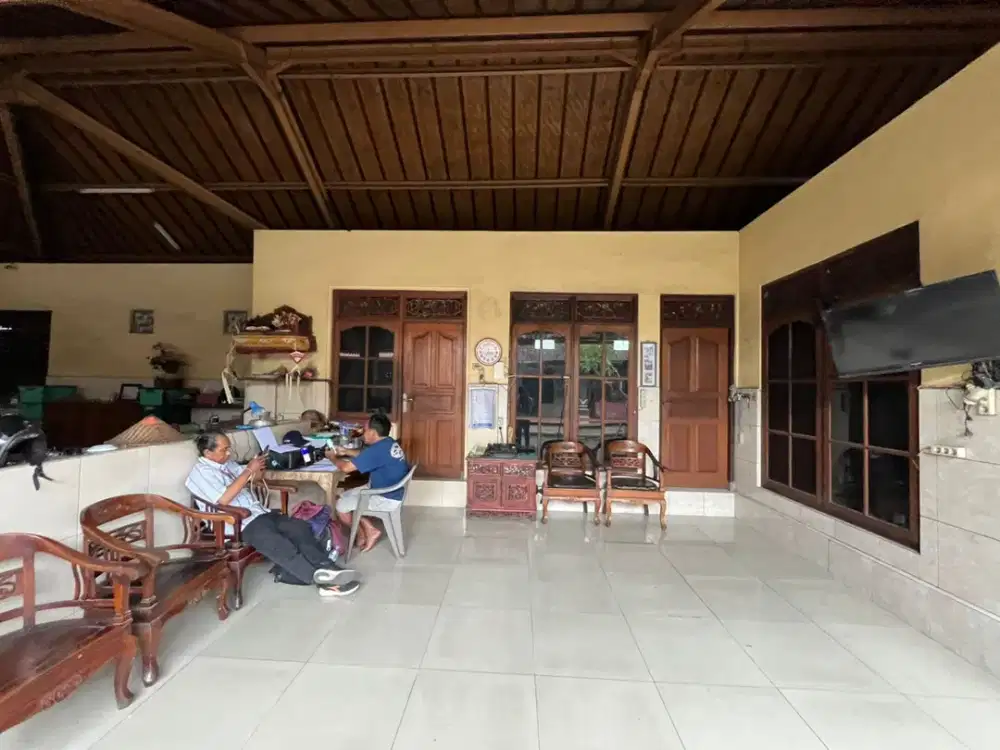 DIJUAL 2 BIDANG TANAH & BANGUNAN TOTAL 670 M² DI PEGUYANGAN KAJA, DENPASAR UTARA – KOTA DENPASAR