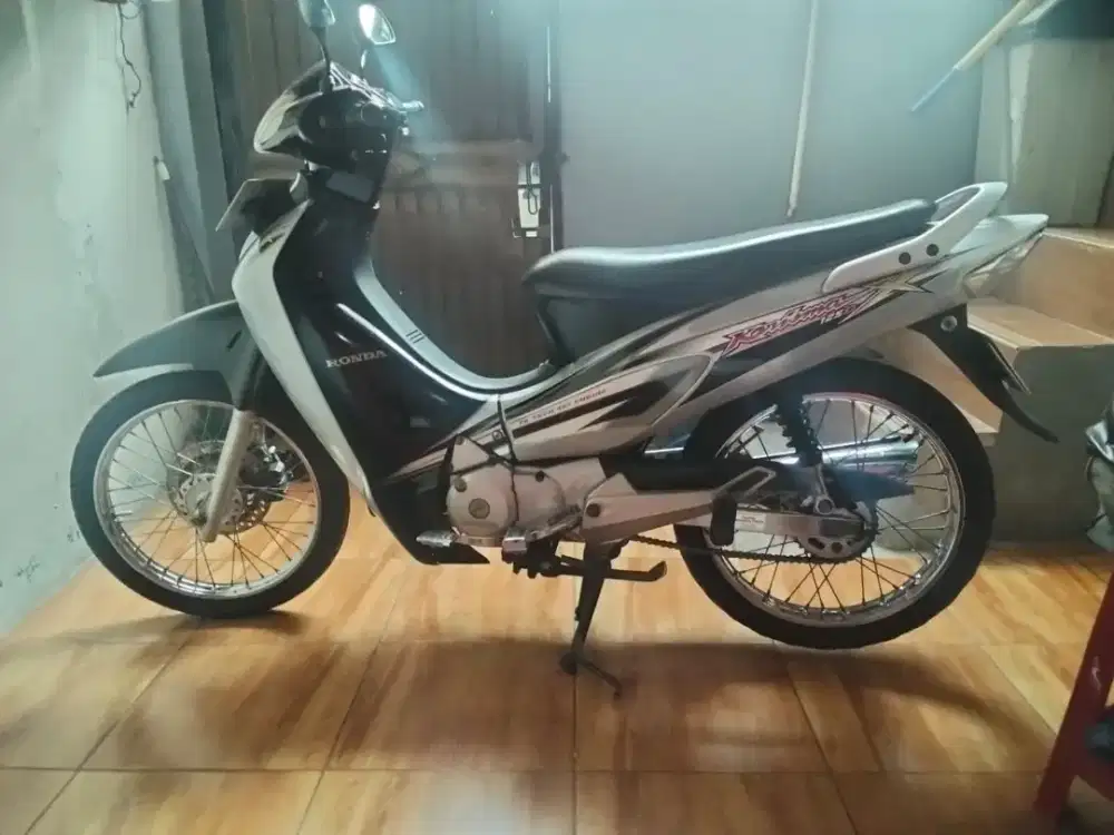 Honda Kharisma, Tahun 2005