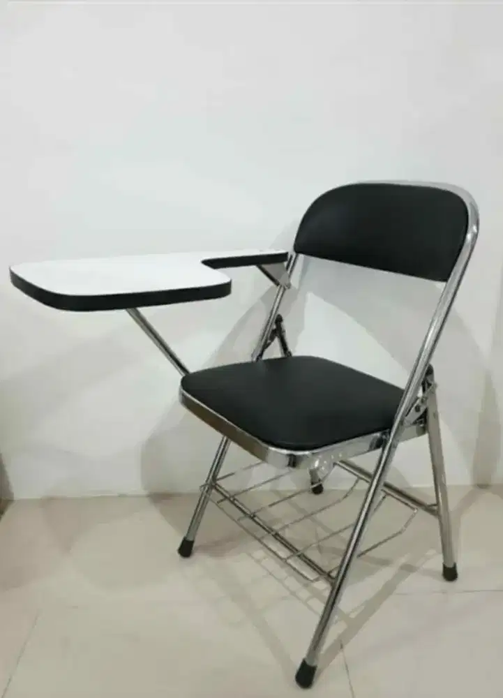 Kursi Lipat Kuliah Impact