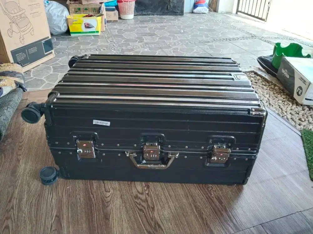 Di jual  koper  besar  habis umroh