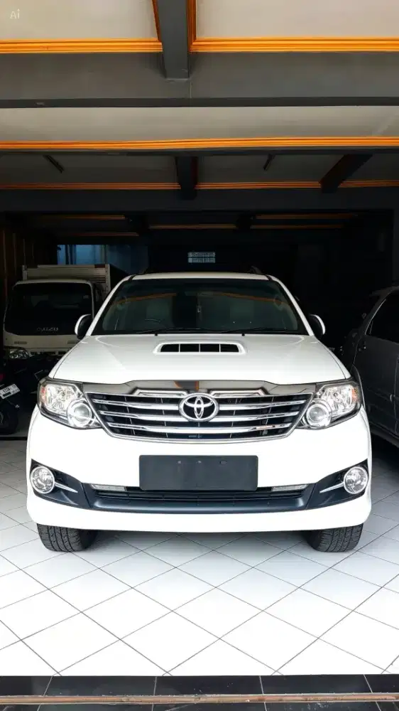 Dijual Toyota Fortuner VNTurbo 2.5 Diesel G AT 2015 - Sumber Cirebon