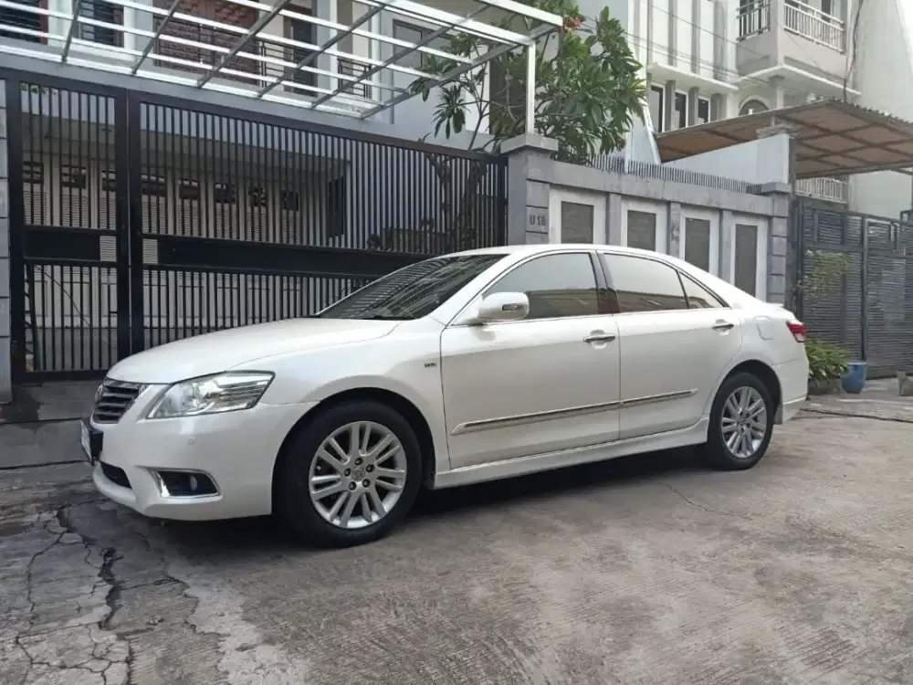 Toyota CAMRY 2.4 V FACELIFT 2011 MATIC (ISTIMEWA / LOW KM 93 RB)