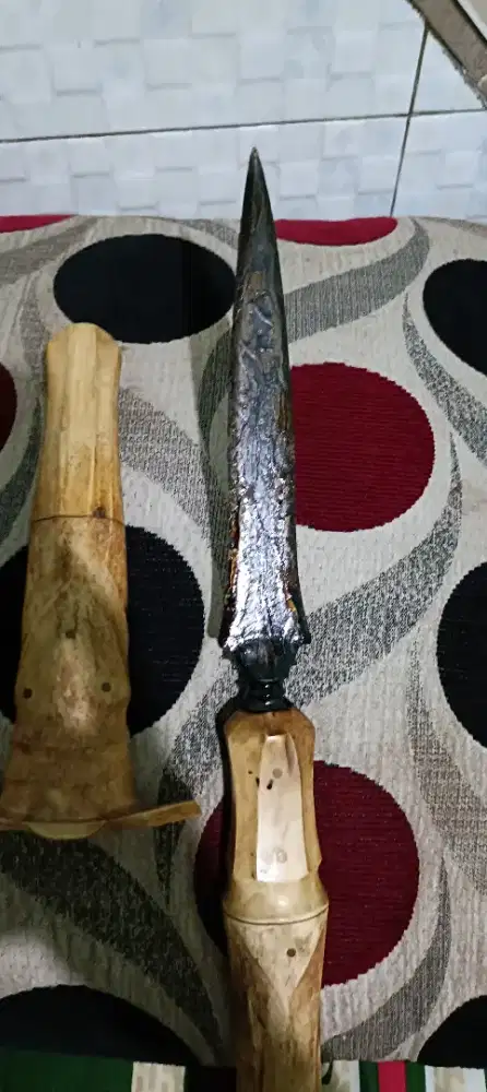 Keris sepuh peninggalan