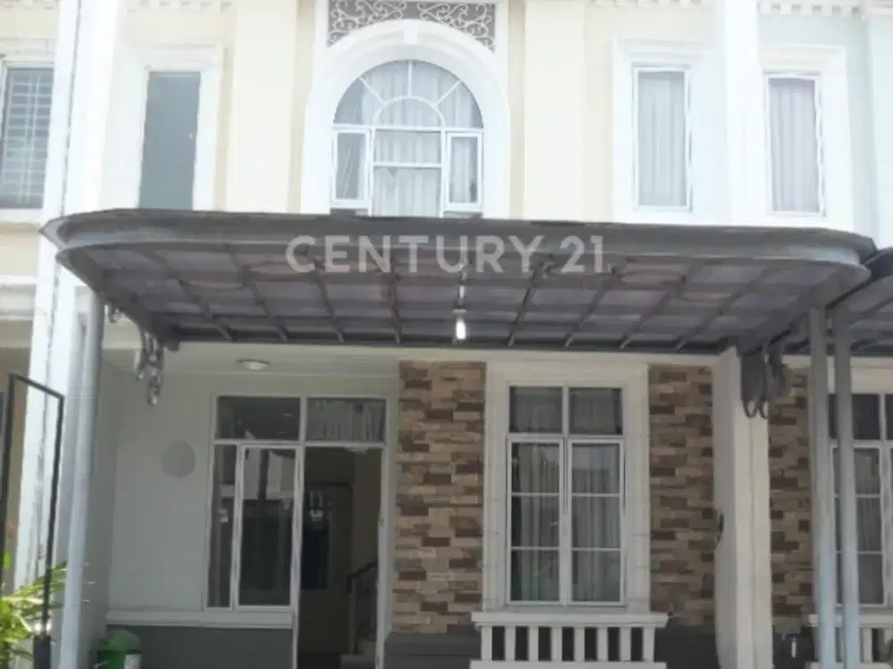 Rumah Nyaman 2 Lantai Di La Seine JGC Jakarta Garden City
