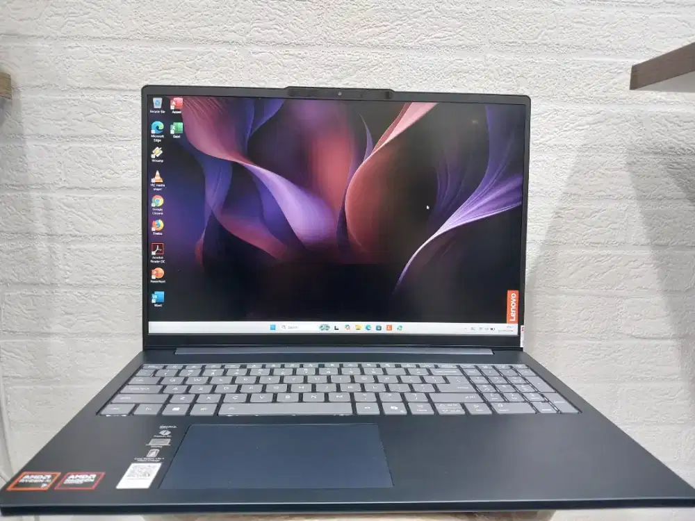 LENOVO IDEAPAD SLIM 5/AMD Ryzen AI 7 350 W/Ram 16 GB/SSD 1 TB