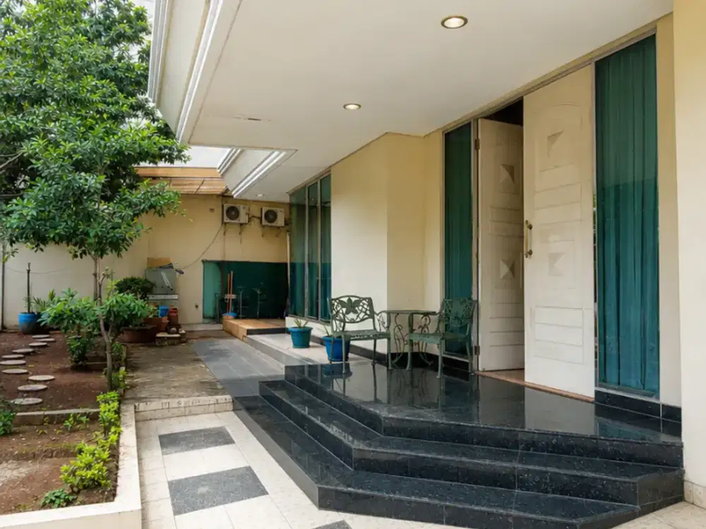 DI JUAL RUMAH SULTAN DI CLUSTER KINTAMANI DI BUKIT GADING VILLA KELAPA GADING DI JAKARTA UTARA