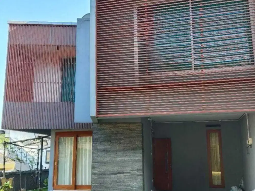 Rumah Minimalis Nyaman Dalam Cluster di Cigadung Raya Bandung