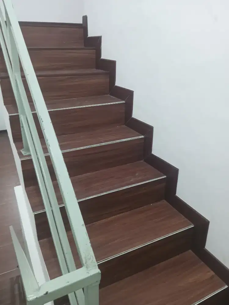 Jasa pasang vinyl ,SPC ,wallboard ,wallpanel