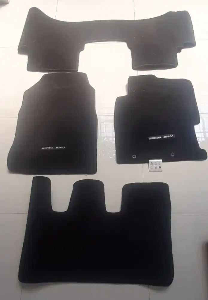 Karpet Beludru Mobil BRV Mobilio 2016 Original Asli Honda
