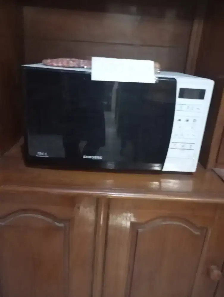 Samsung  Microwave ME731K