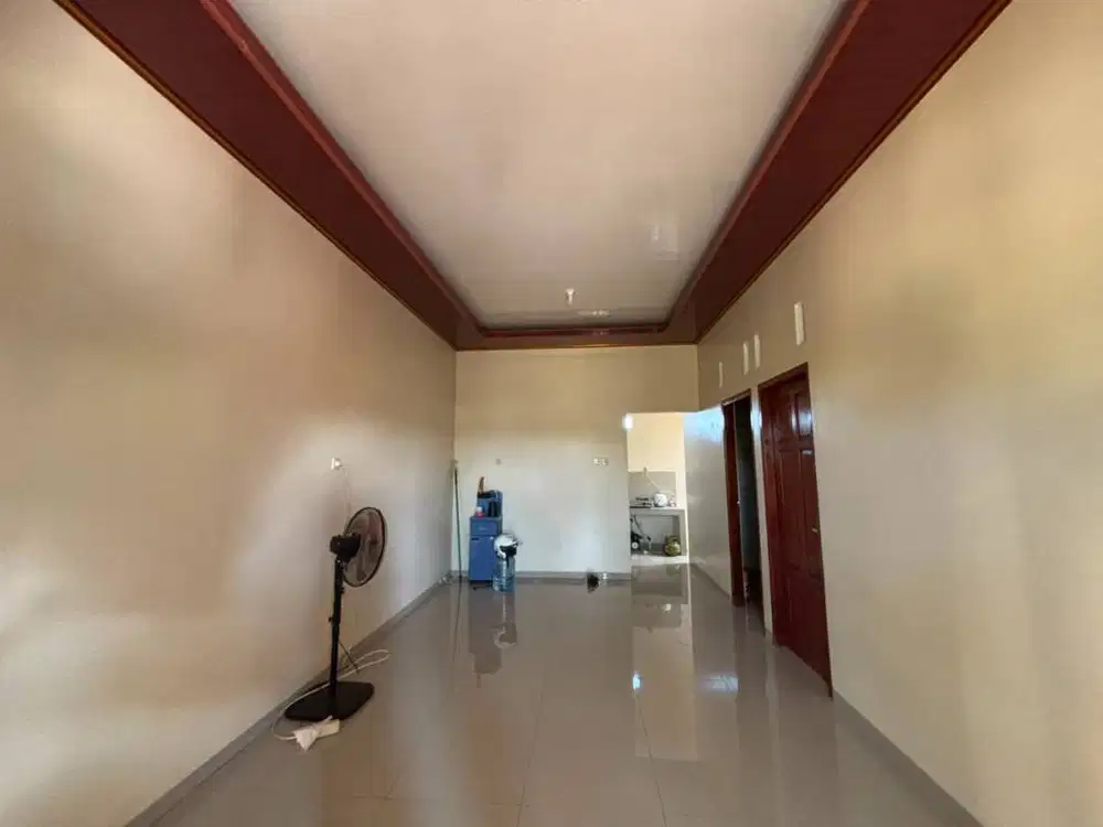 DISEWAKAN TAHUNAN RUMAH BANGUNAN BARU