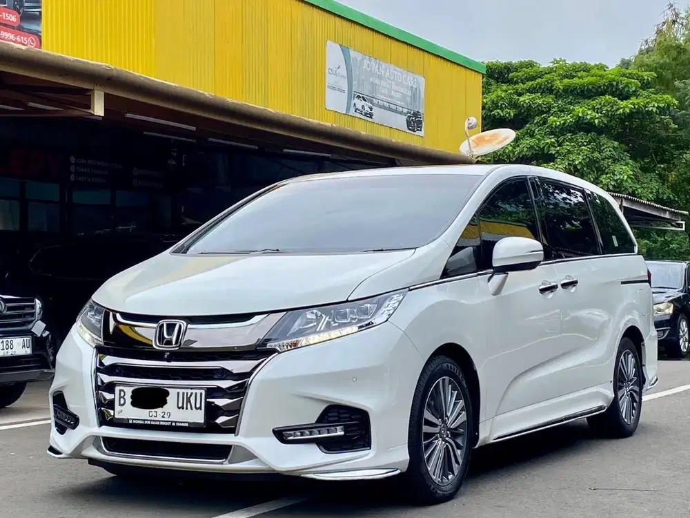 HONDA ODYSSEY 2.4 PRESTIGE E AT PUTIH 2019