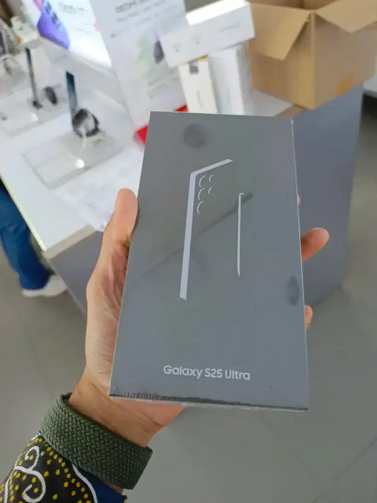 READY STOCK LIMIT SAMSUNG S25 ULTRA 12/256 GARANSI RESMI SEIN