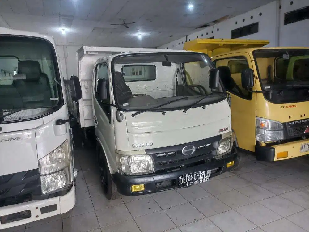 Hino Dutro 130HD Dump Tahun 2011 Diesel, Euro 2
