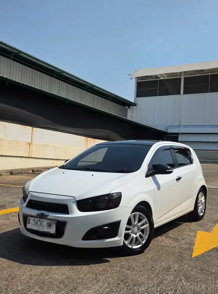 Cicilan 2 Jt ! Chevrolet Aveo 1.4 LT Automatic 2014