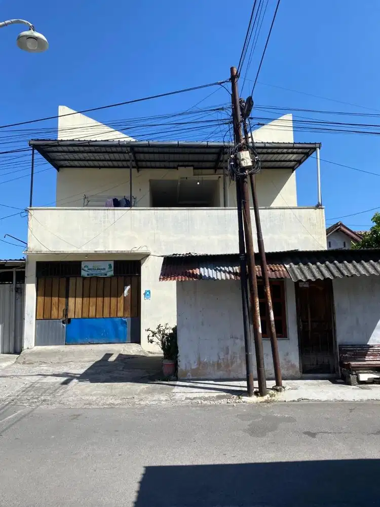 Kost belakang kampus STIS Solo Kota hotel apartement ruko